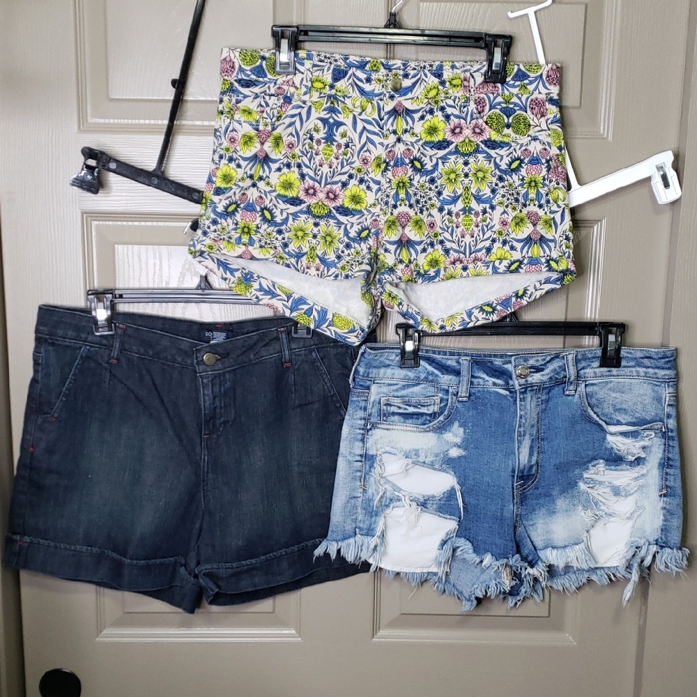 H & M~Sonoma~American Eagle Denim Women's Shorts Set Size 12
